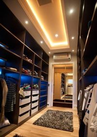 Большая открытая гардеробная комната с комбинированным наполнением Пенза